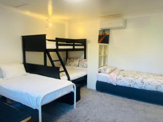 Bird Paradise & mini farm - Bendigo - 1