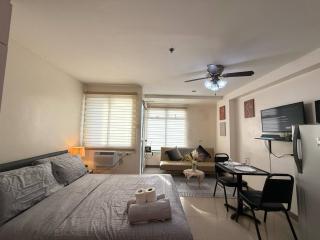 City Center Studio Unit Mountain View - Cebu - 0