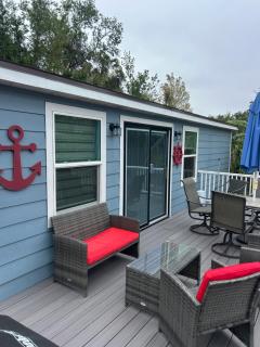 Perfect Getaway-Lovely Cottage House- Near Beaches - 0