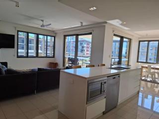 Luxurious Waterfront Living in the Heart of Darwin - Darwin - 4