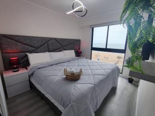 Exclusive and Elegant Apartment with an Ocean View - Lima - 3