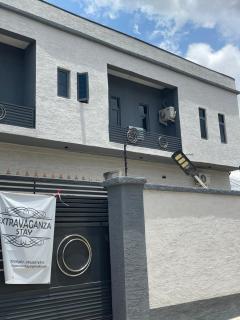 Extravaganza Stay - Lagos - 1