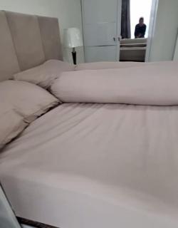 1BR Skylounge Apartment Makassar - Manda - 2