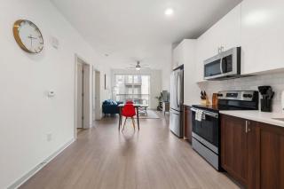 Stunning Nulu 1BR CozySuites 09 - Louisville - 1