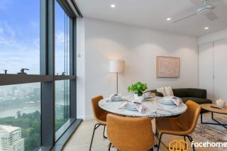 Luxe City Escape at QWR Pool Casino River Views - Brisbane - 4