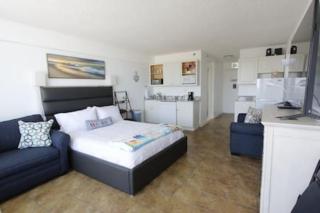 Pool Luxury Oceanfront Studio Ideal 4 Long Stay - Daytona Beach - 0