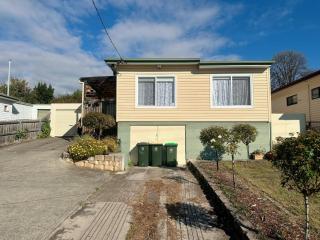 Coleman Comfort Hub - close to City&Air port - Moonah - 9