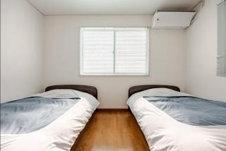 【One House 】白老駅から徒歩1分/グループ・家族で一棟貸切/ウポポイへのアクセスも抜群 - Shiraoi - 7