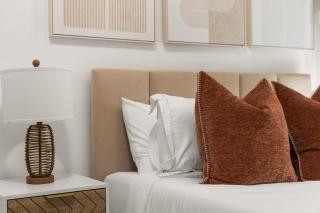 Spacious 3 Bedroom Gem in Trendy Dumbo! - Brooklyn - 4
