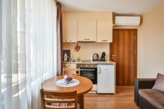 Small flat TOP location at Center - Varna - 0
