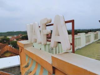 Vafa Guesthouse - - 6