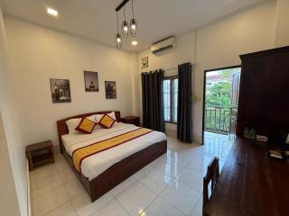 A P S Moutain view Hotel - Vang Vieng - 1