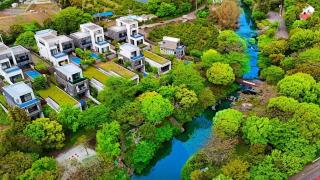 Angel with Honeybee Kids - 3