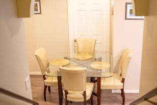 Cozy Brand-New Basement Suite NW - Calgary - 8