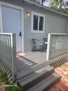 Goarges Tiny Home! - Pebble Beach - 9