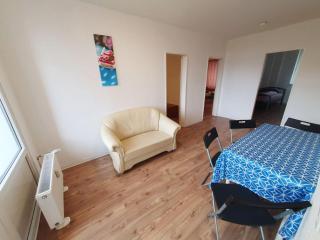 Spacious Apartment in Düsseldorf - Düsseldorf - 0