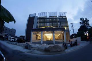 pyramid suites Hotel - Banjarmasin - 8