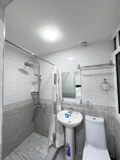 Tashkent Hotel & Hostel - Tasjkent - 5