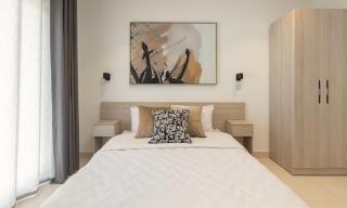 Luxurious King Suite Two Bedroom Space Available - Accra - 2