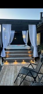 Cozy house close to the sea - 0