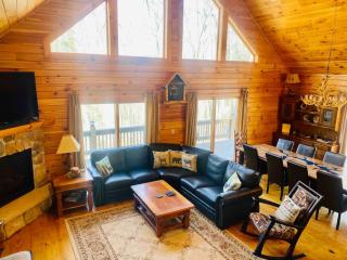 Knotty Dog Lodge- Hot Tub Fire Pit Pet Friendly - Oakland - 6