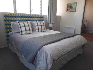 Hastings Retro Apartment - Easy Walk 2 Cafes, Bars - Hastings - 8