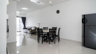 Modern Sanctuary Home near Taiping Lake Garden - Taiping - 0