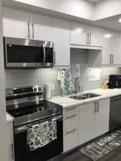 Cozy 2BDRM guest Suite near Spruce Meadows SW Calgary - Calgary - 6
