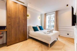 Newly rebuilt by architect - Center of Paris - Parijs - 7