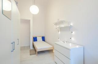 APARTMENT ROOMS CENTRUM noclegi STRUGA - Łódź - 9