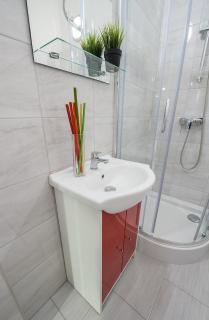 APARTMENT ROOMS CENTRUM noclegi STRUGA - Łódź - 3