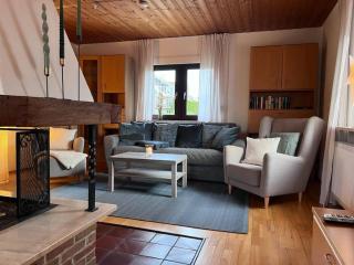 seeglueck SEENSUCHT - Ferienhaus mit teilweiser Seesicht großer Terrasse Parkplatz und Seenähe auf der Insel Reichenau bei Konstanz - Reichenau - 9