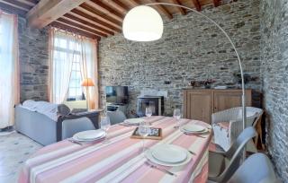 Stunning Home In Gonneville-Le-Theil - Gonneville - 8