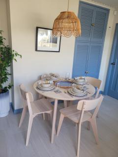 Little Pebble House - Portrush - 4