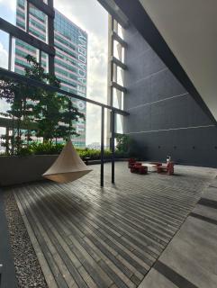 Cozy 2BR Getaway for 3 YOLO - 7