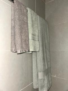 Mimah's cozy getaway near JKIA at Luxore Apartments - 8