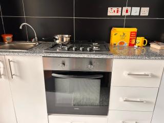 Mimah's cozy getaway near JKIA at Luxore Apartments - 7