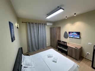 TRIZONE Studio & Apartaments - Golem - 8