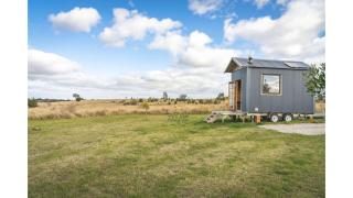 Altitude - A Tiny House Experience in a Goat Farm by Tiny Away - Romsey - 8