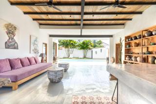 Villa Anzo by DreamAwayBali - Seminyak - 3