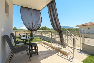 Aigli Garden Getaway, Escape Close to Vrasna Beach - Vrasná - 8