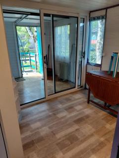 Petit chalet 5 personnes - La Celle-sous-Gouzon - 6