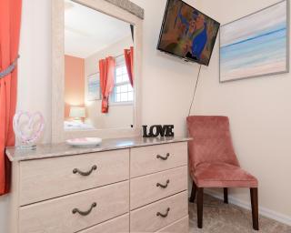 Sunny, Family-Friendly Villa with Large Pool in Gated Community Near Disney - Davenport - 2
