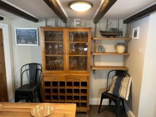 Character 3 Bed Cottage, Close to Waters edge, Parking - Looe - 1
