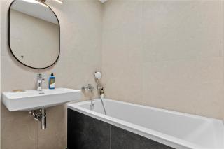 LAM Ivory AC - Balcony - Bratislava - 3