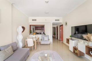 Luxury Marina Living with Pool Gym & near the beach - 5