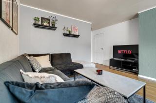 Cozy Arctic Stay - Central with Free Parking - Tromsø - 9
