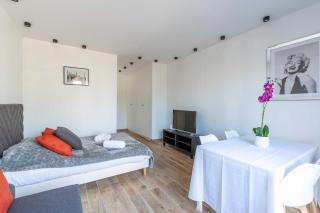 Studio sleeps 4 with terrace, 500m Place Morny - Deauville - 6