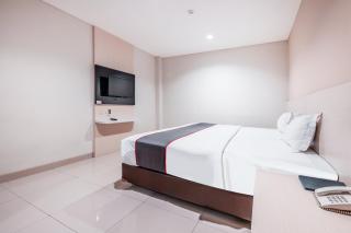 Dancenter Near Hotel Igloo - Cibitung - 7