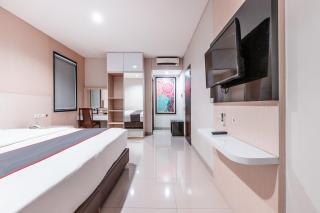 Dancenter Near Hotel Igloo - Cibitung - 4